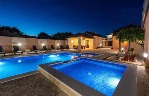 Beautiful Home In Benkovac With Sauna - Foto 14