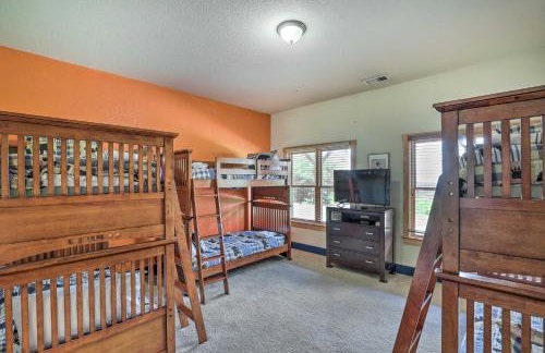 Getaway Chalet in Mars Hill with Hot Tub and Views! - Foto 25