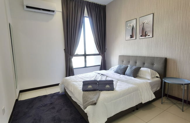 Luminari Suite by Homez Suite - Photo 2