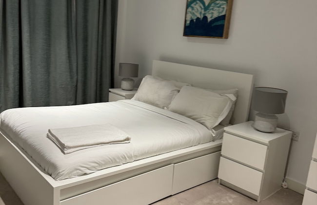 Docklands Stunning 2 bed Apartment London - Foto 28