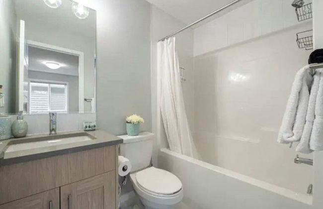 Luxury Modern Home - Livingstone - Photo 28