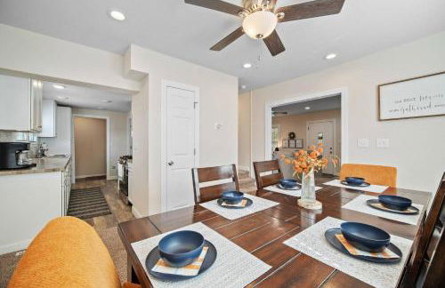 Ingersoll Immersion: Your Urban 4BR Retreat! - Foto 29