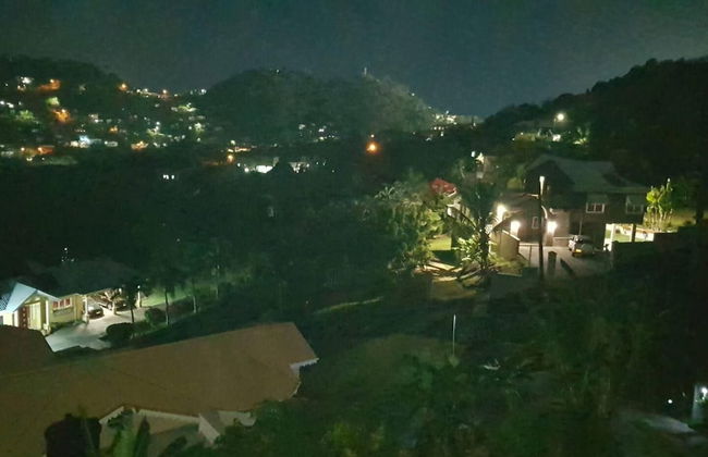 Beautiful 1-bed Apartment in Saint George's - Foto 32