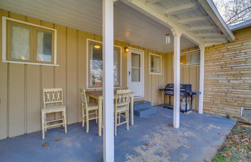 Tulsa Home with Yard 5 Mi to Downtown! - Photo 2