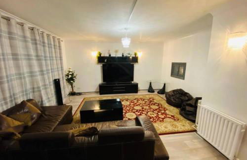 Surrey Hills Retreat - 2-Bed - Easy London Access - Foto 3