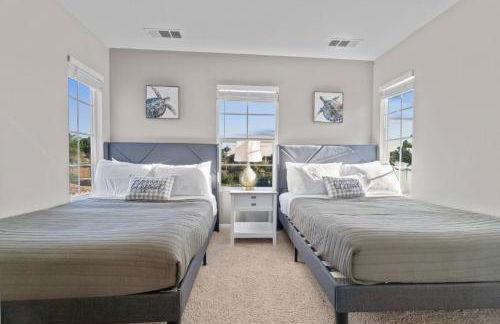 Sunset Crest - Home with stunning views, Pool, BBQ - Foto 9