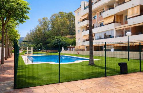 WintowinRentals Terrace, Pool, Parking in Cala del Moral - Photo 11