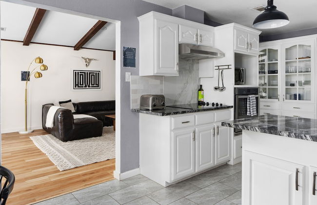 HOT TUB Tranquil Escape Pool Gym - Foto 9