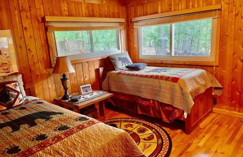 Lake Escape to an Elegant 4 Br Home - Foto 27