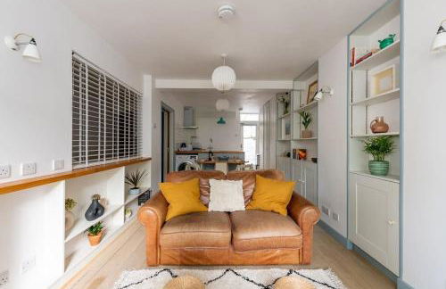 Lovely self-contained basement studio with kitchen - Foto 4