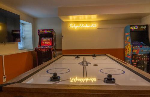 Downtown Albany, Hot Tub, Game Room, eV Charger - Foto 20