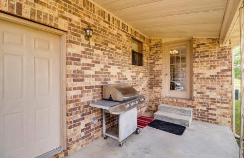 Charming Mountain Home Getaway with Gas Grill! - Foto 3