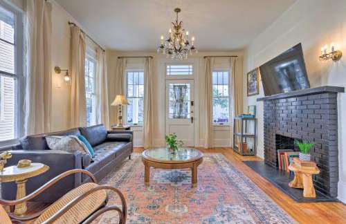 Renovated Historic Home with Yard 2 Mi to Dtwn - Foto 1