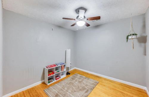 Redwing Farm Cottage - Mountain Views and Firepit! - Foto 30