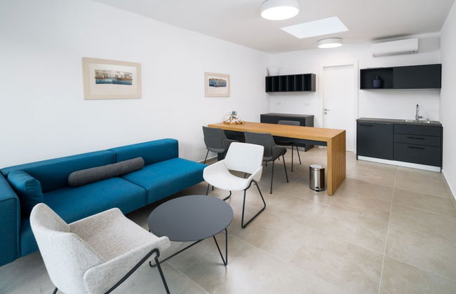 Acadia Beach Villas & Apartments, Slatine - Photo 2