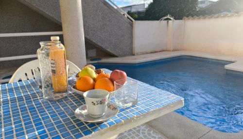 Bungalow with Private Pool 15 Minutes from the Sea- La Siesta - Foto 5, furniture