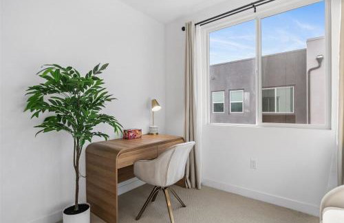 Central Santa Ana - Modern 4BR Home Near Disneyland - Foto 19