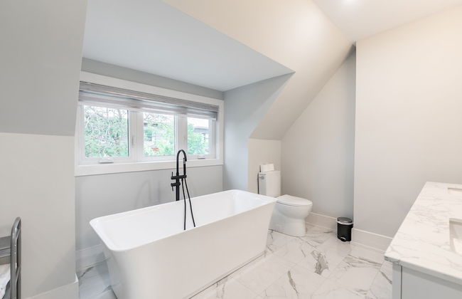 GLOBALSTAY. Fancy Downtown Apartments - Photo 59