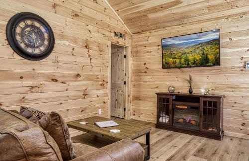 Ivy's Cottage, Pickleball Court, Creek, WIFI, Mountain Views, Starting at 50" - Foto 19