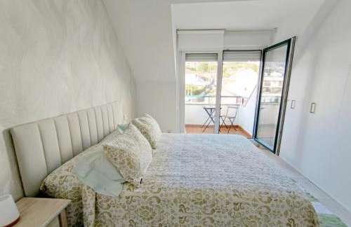 Precioso ático con vistas a pie de playa - Foto 25