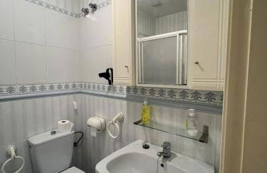 A 30 metros del mar, en el corazón del Peñón - Foto 13