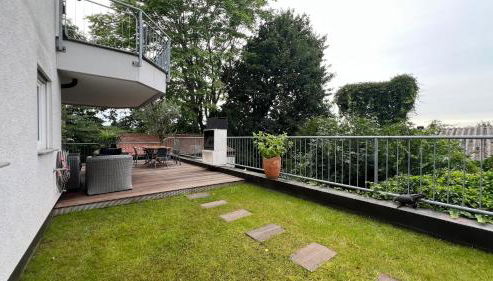 LudwigsHome - Zentral, 120qm, Kostenloser Parkplatz, Terrasse, SmartTV - Foto 5, Garden view