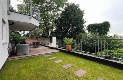 LudwigsHome - Zentral, 120qm, Kostenloser Parkplatz, Terrasse, SmartTV - Photo 5