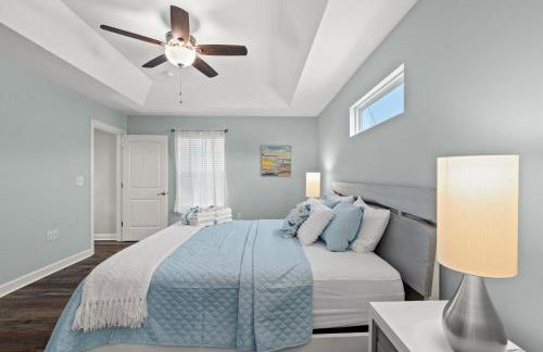 Coral Cabana - 3BD 2BA Home Close to Beach w/ Optional Golf Cart! - Foto 21