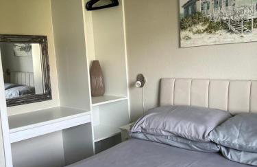 Dragon Chalet 1 , 155 Sunbeach Holiday Village, Scratby - Foto 8