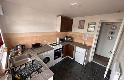 Semi-detached chalet at Maryville Caravan Site - Uddingston, Glasgow - Foto 10