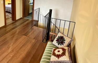 Casa Rústica - 3 vagas de garagem - Pet Friendly com vista para Serra de São José - até 8 hóspedes - Foto 51