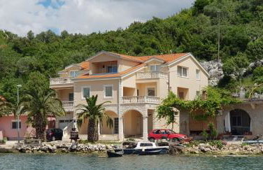 Apartments Damić - Photo 45