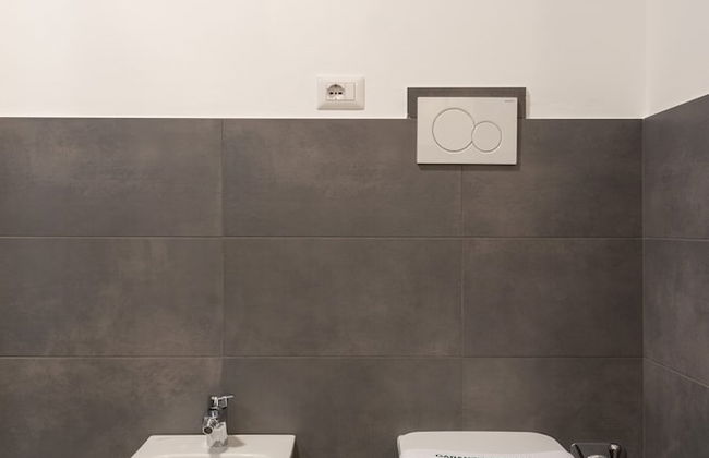 Urban House Carducci - Apartments - Photo 36