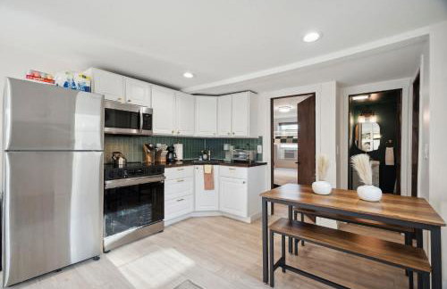 Keefe Korner AC Parking Walk to Beach - Photo 4