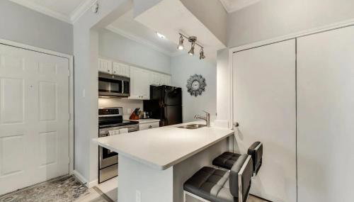 1BD Pool DFW South Irving I46 - Foto 5