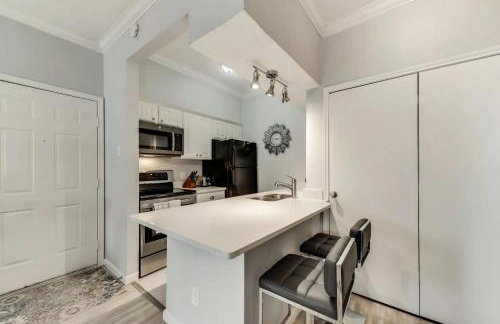 1BD Pool DFW South Irving I46 - Foto 5