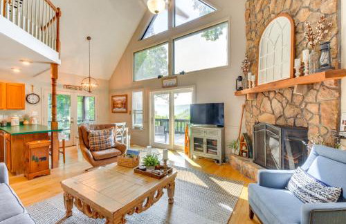 Mountain Cabin with Covered Decks and Fire Pit! - Foto 4