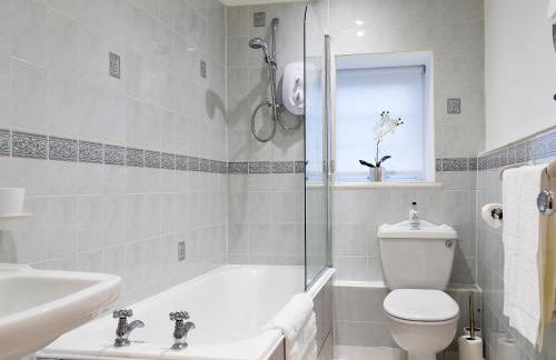 The Lodge Cottage - Photo 12