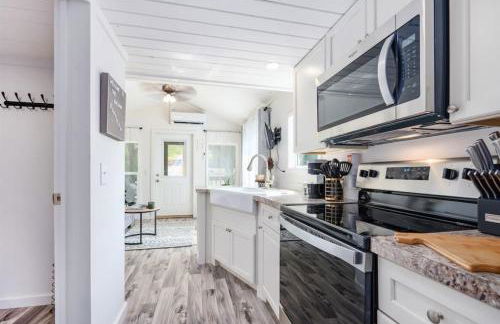 Luxury Tiny House Mins to Lake, Downtown Guntersville Boat Parking - Foto 25