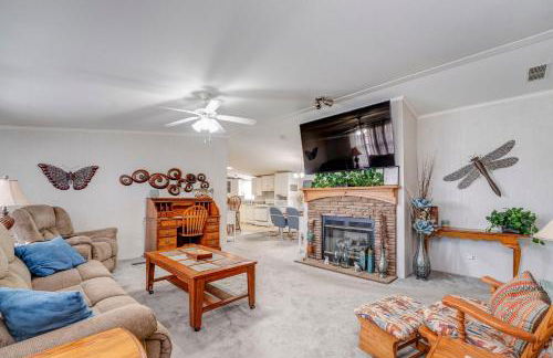 3 bed 2 bath with office room-with futon bed on Weiss Lake - with community ramp & dock - Photo 1