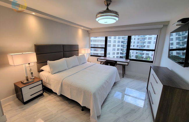 Alexander 611 3 Bedroom Apts by RedAwning - Foto 6