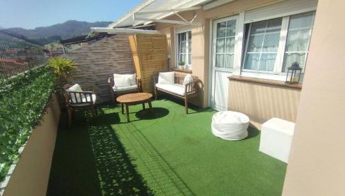 Ático 4 personas con terraza y vistas - Foto 4