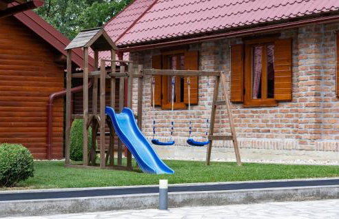 Awesome Home In Novo Zvecevo With Sauna - Foto 13