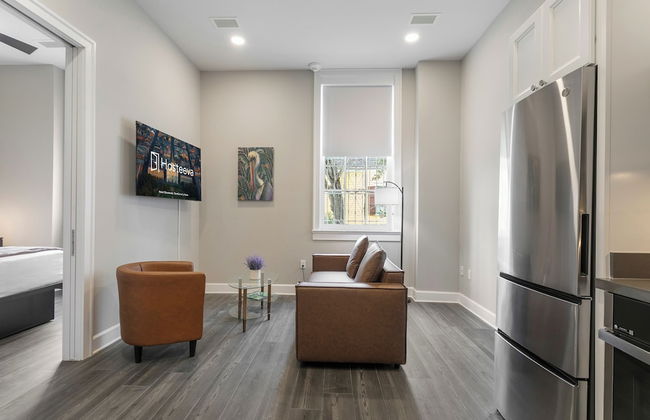 Bywater Suite Hotel - Photo 78