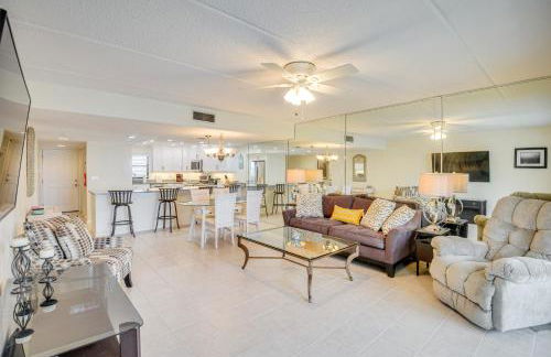 Walk to Coast Condo in Daytona Beach Shores! - Foto 6