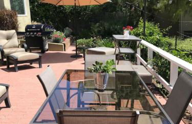 100 PERCENT NEW STUNNING HUGE HOME, GARDEN BEACH, RESERVED Parking - Foto 39