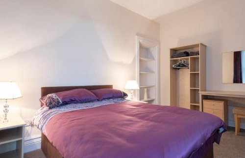 CASTLEBANK HOUSE FLATS, DINGWALL - Photo 32