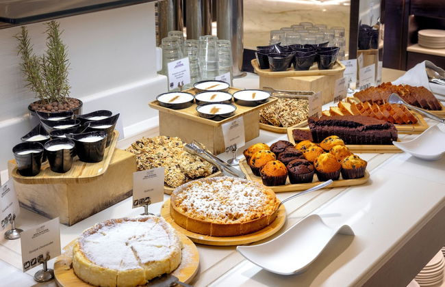 Atlantis Beach Hotel - Photo 48