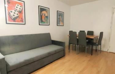 30 min walk to Central London-Paid Parking-3 Beds - Photo 5