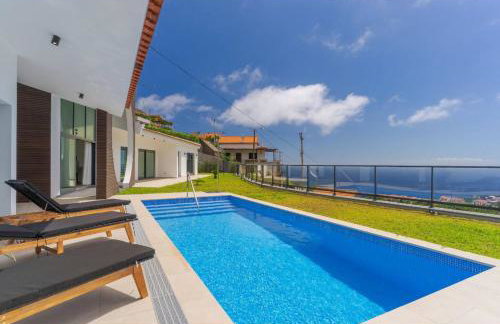 The pool house in Ponta de Sol - Photo 23